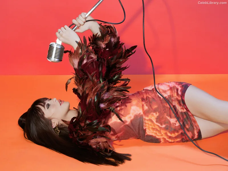 Malina Weissman photo 24 of 498