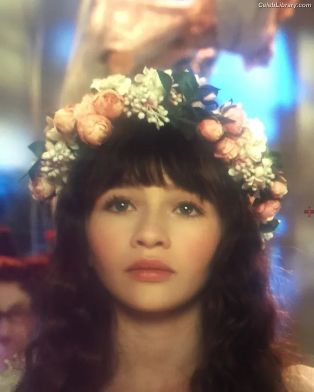 Malina Weissman photo 16 of 498