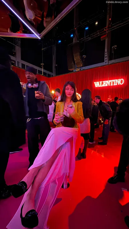 Malina Weissman photo 15 of 498