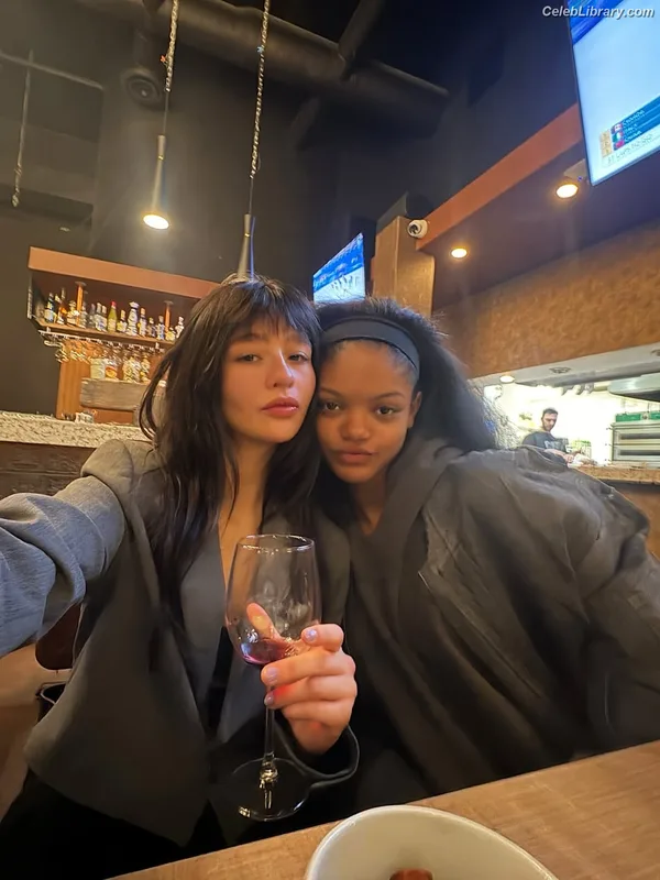Malina Weissman photo 11 of 498