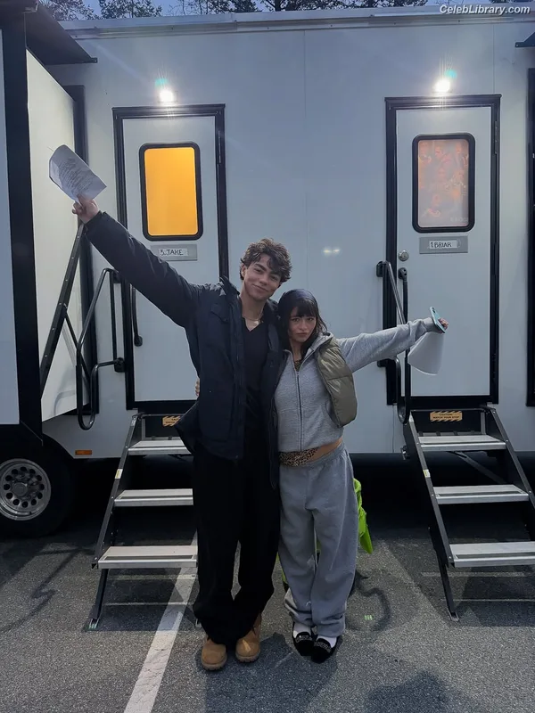 Malina Weissman photo 13 of 498