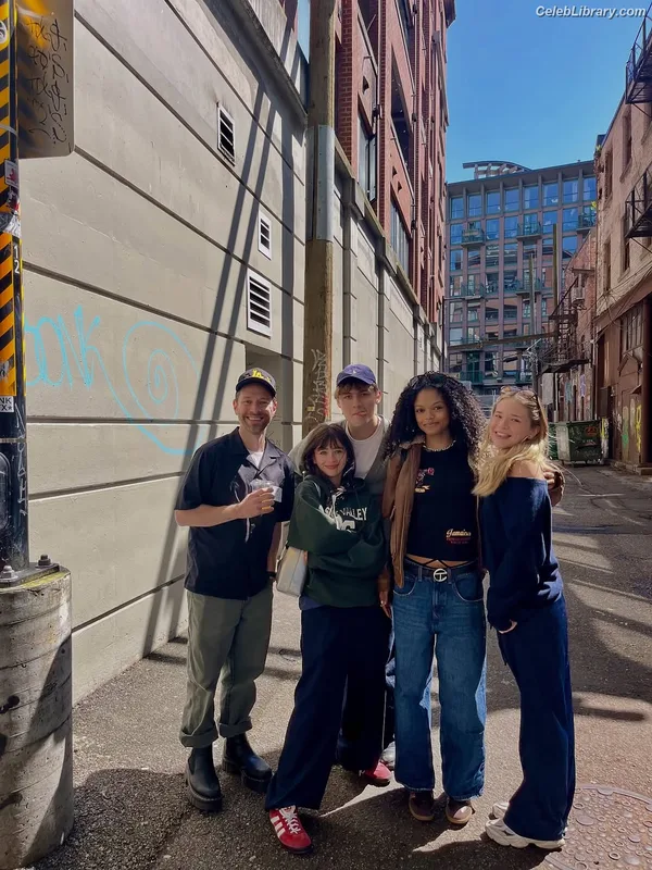 Malina Weissman photo 19 of 498