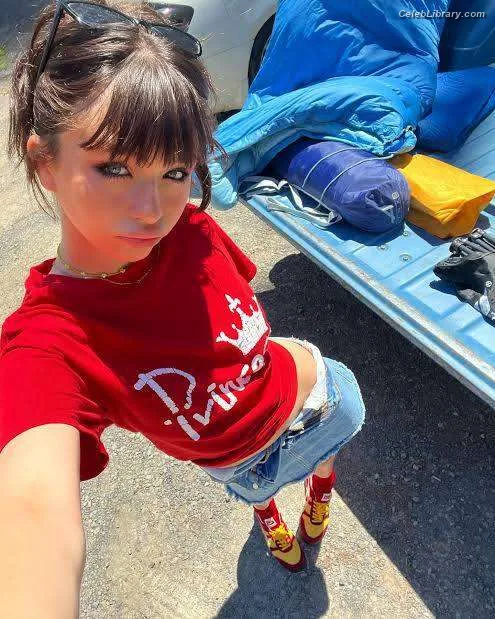 Malina Weissman photo 17 of 498