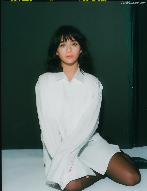 Malina Weissman photo 9 of 498