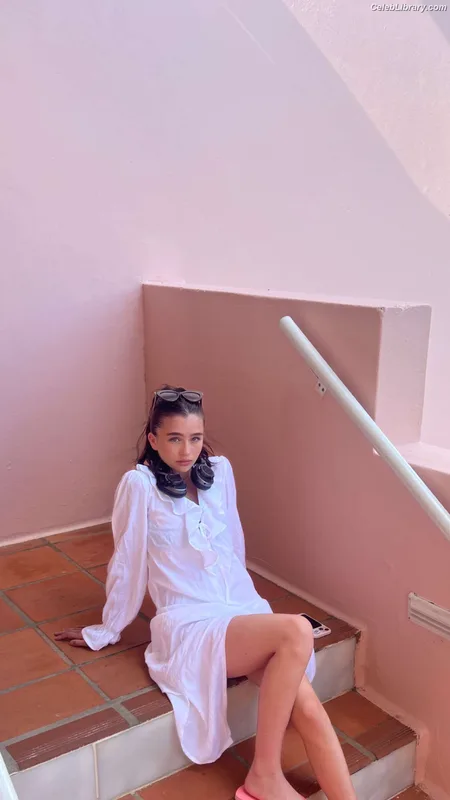 Malina Weissman photo 21 of 498