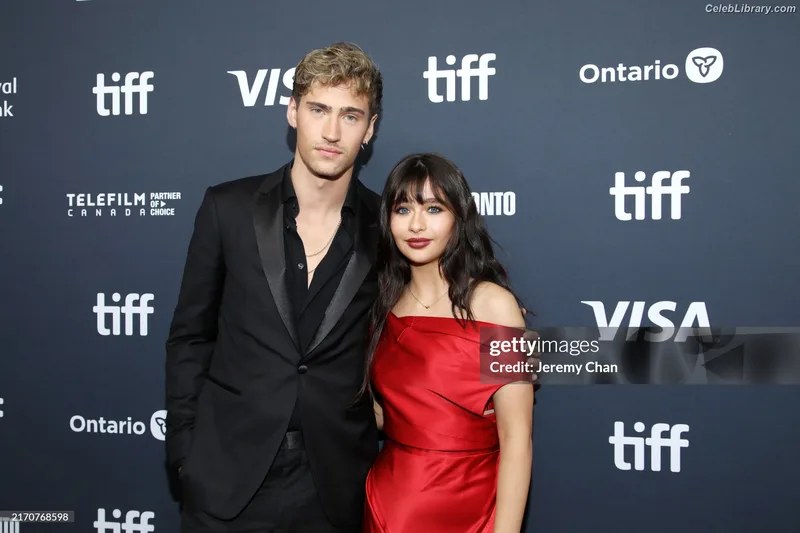 Malina Weissman photo 13 of 498
