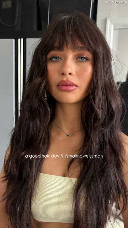 Malina Weissman photo 23 of 498