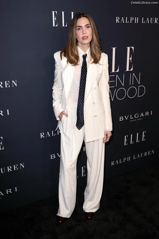 Mandy Moore photo 3 of 234