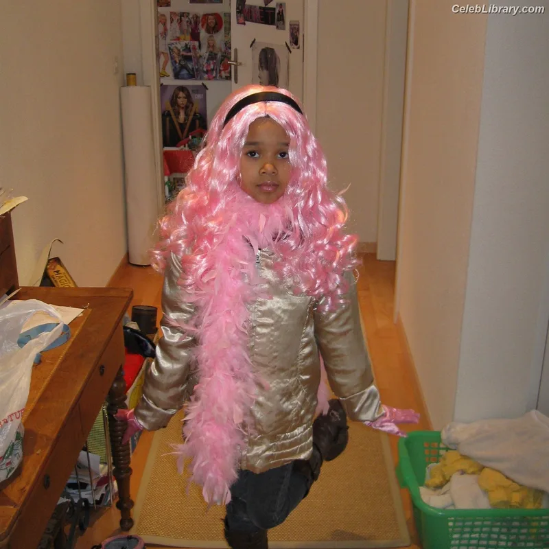 Manon Bannerman (Katseye) photo 12 of 342