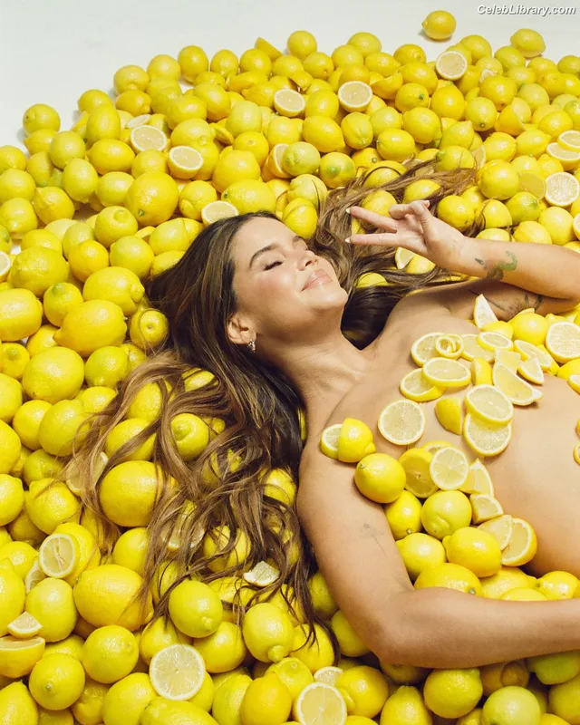 Maren Morris photo 14 of 81