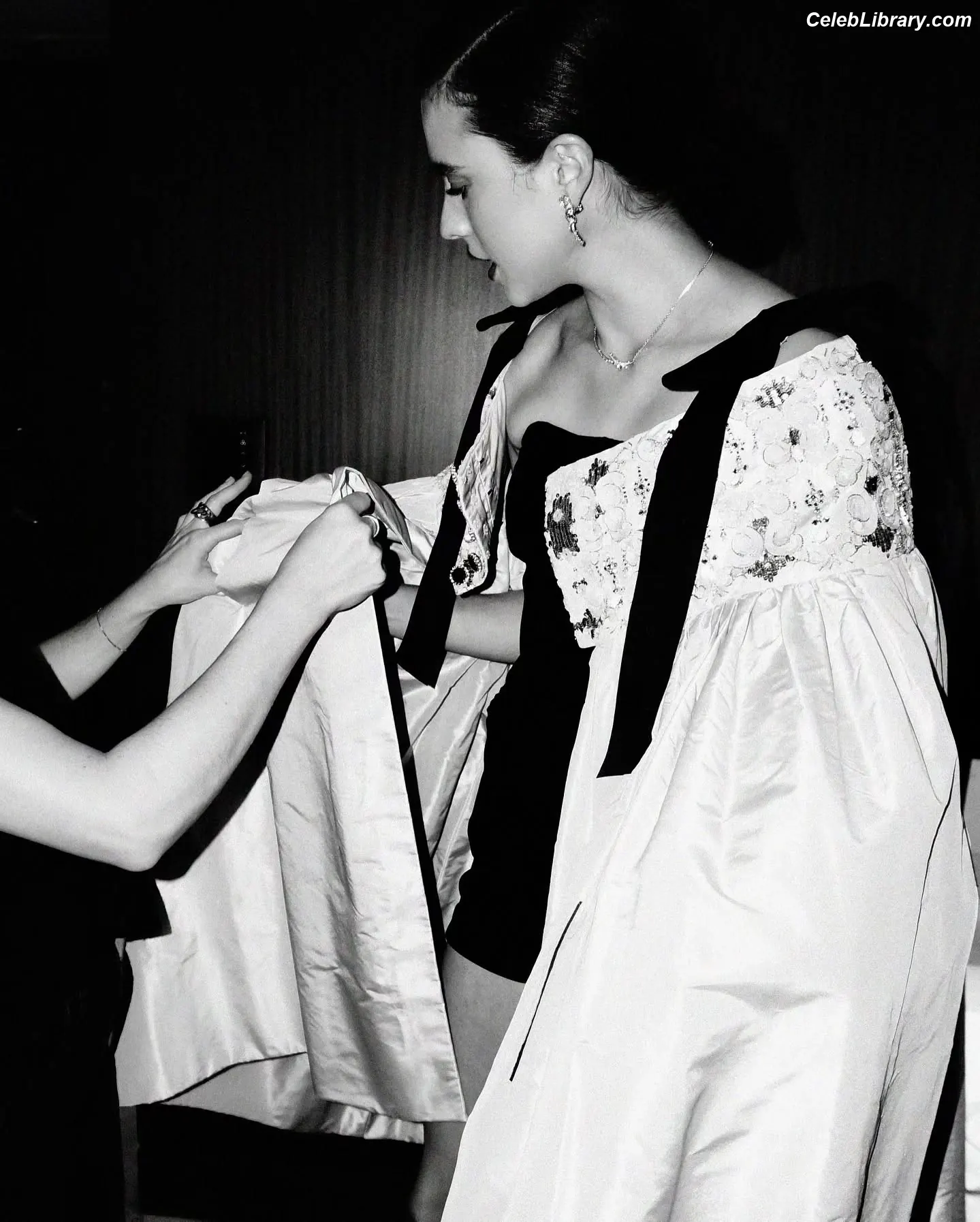 Margaret Qualley photo 22 of 1304