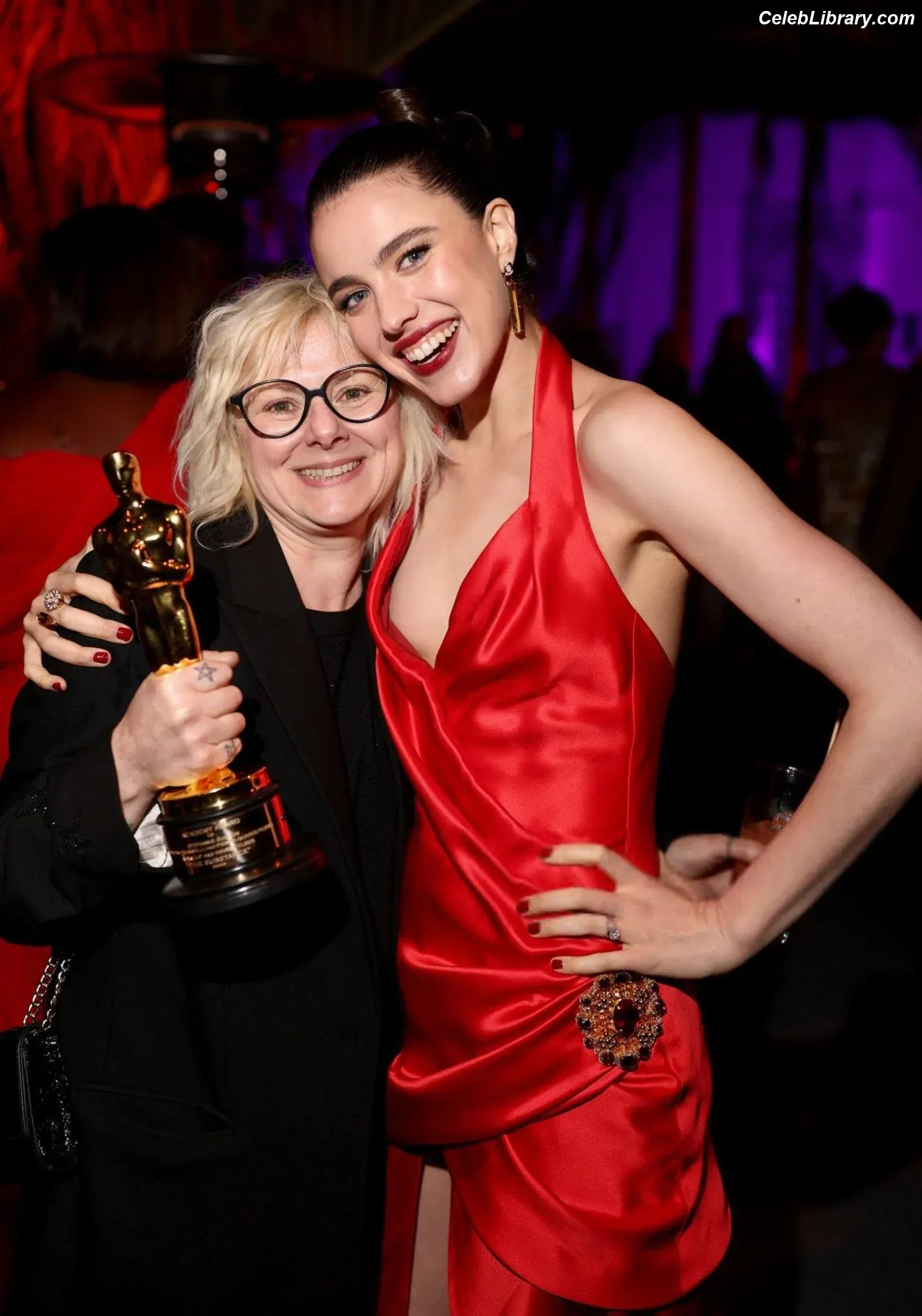 Margaret Qualley photo 21 of 1304