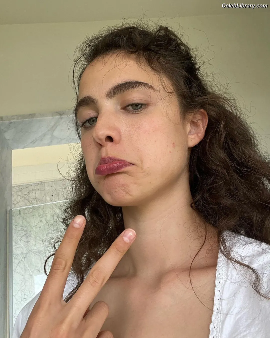 Margaret Qualley photo 22 of 1304