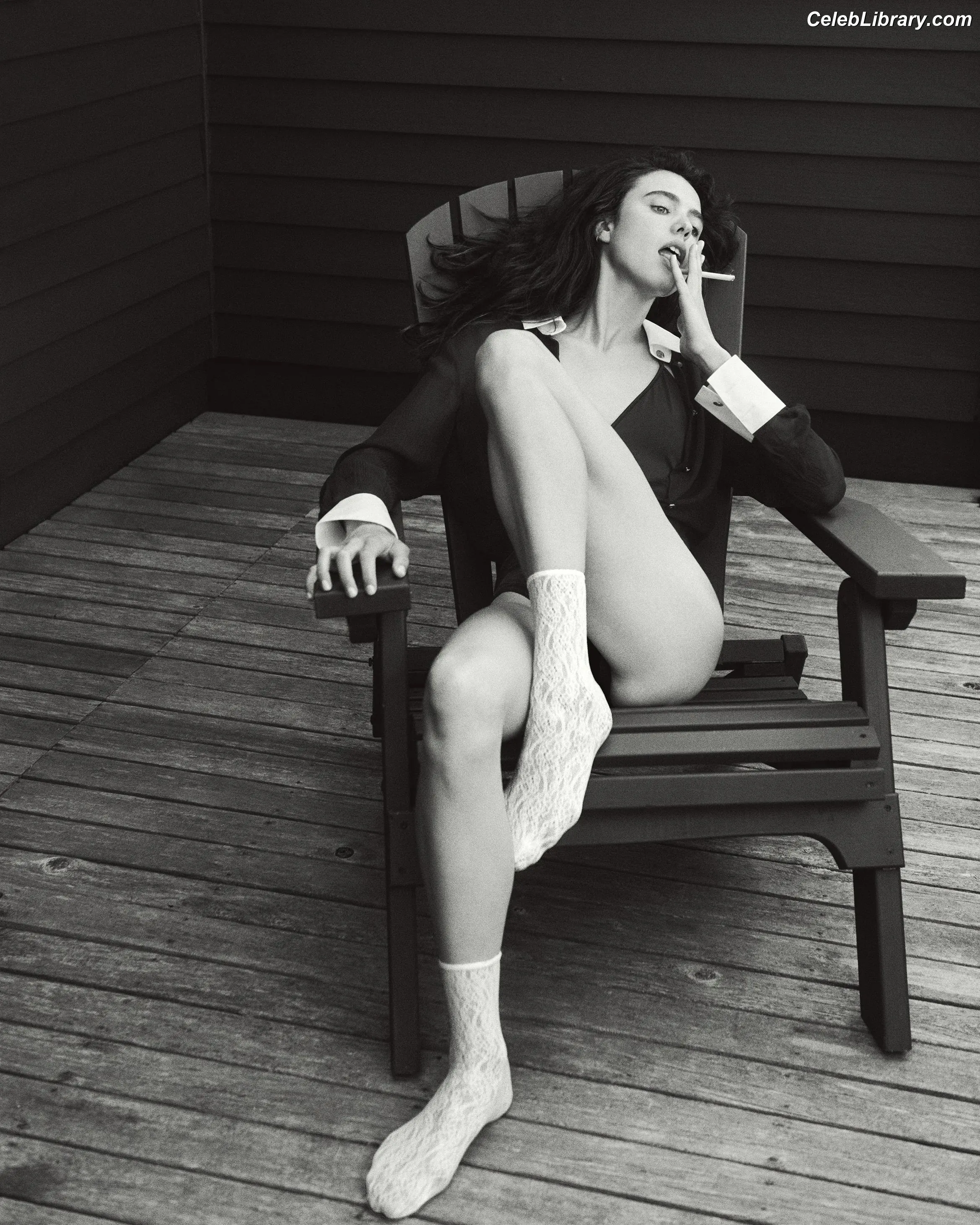 Margaret Qualley photo 8 of 1304