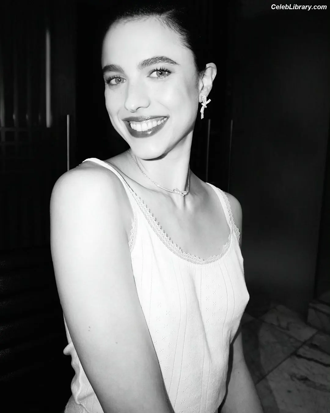 Margaret Qualley photo 20 of 1304