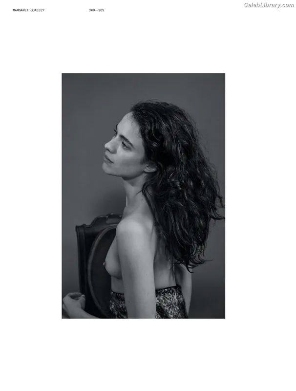 Margaret Qualley photo 12 of 1300