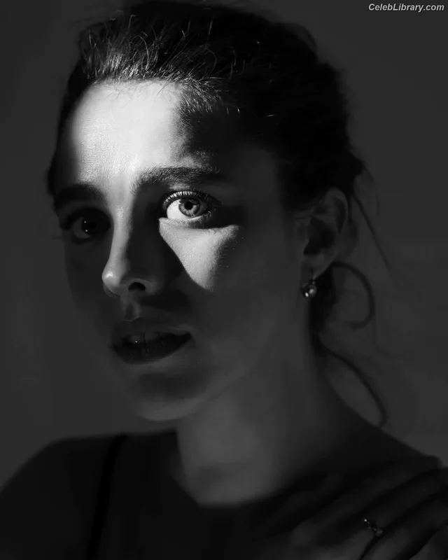 Margaret Qualley photo 24 of 1300