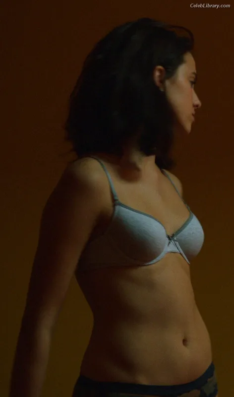 Margaret Qualley photo 24 of 1300