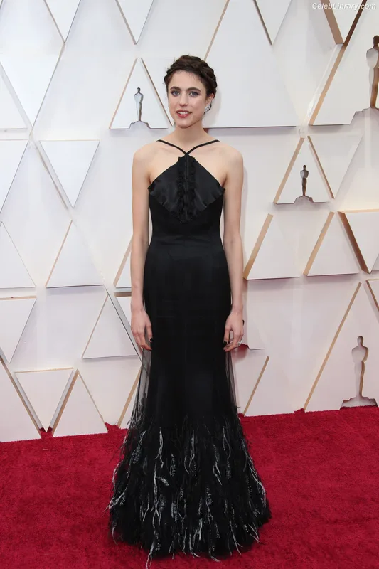 Margaret Qualley photo 14 of 1300