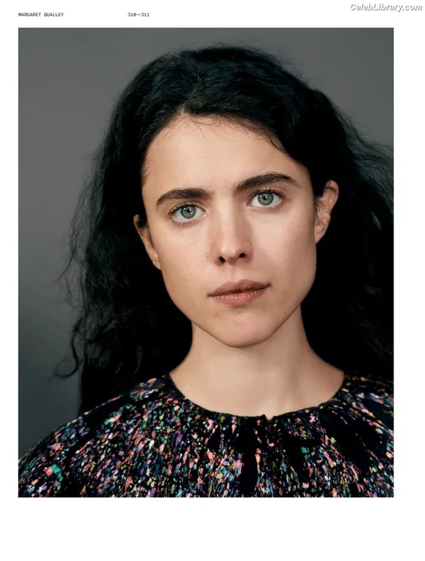 Margaret Qualley photo 9 of 1300