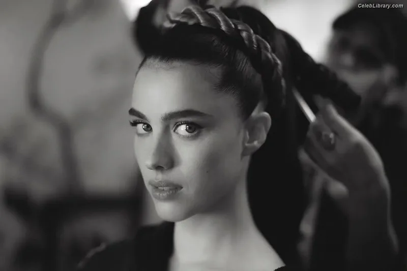 Margaret Qualley photo 20 of 1300