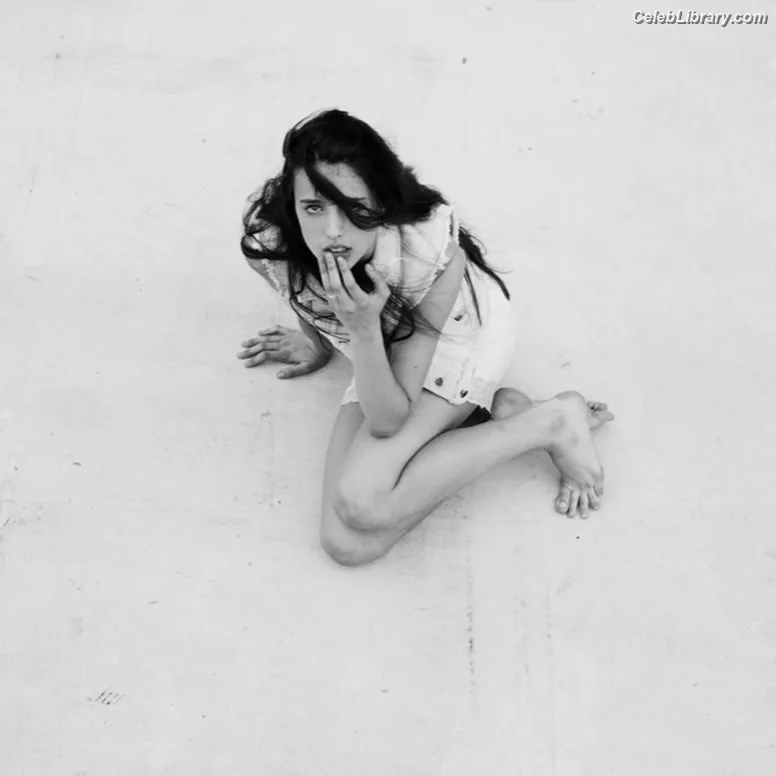 Margaret Qualley photo 19 of 1300