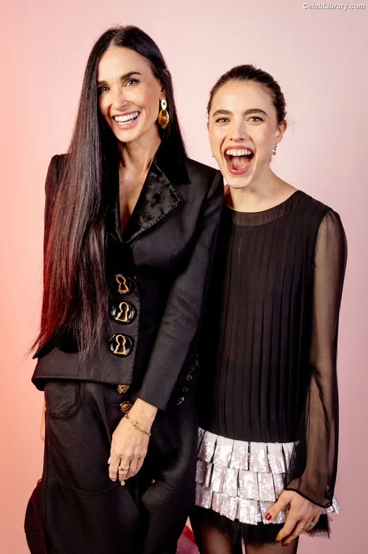 Margaret Qualley photo 13 of 1300