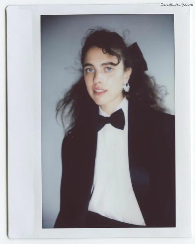 Margaret Qualley photo 14 of 1300