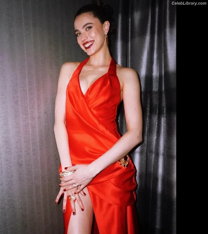 Margaret Qualley photo 20 of 1300