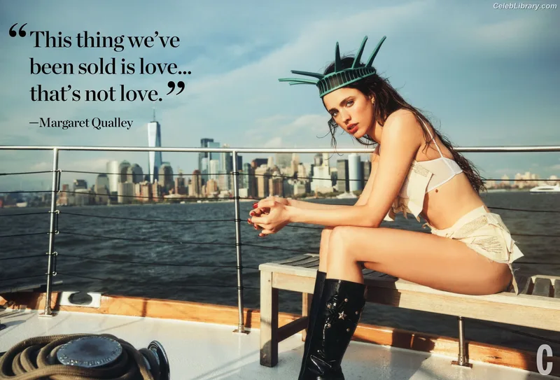 Margaret Qualley photo 10 of 1300