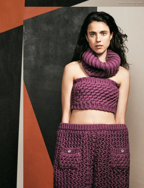 Margaret Qualley photo 7 of 1300