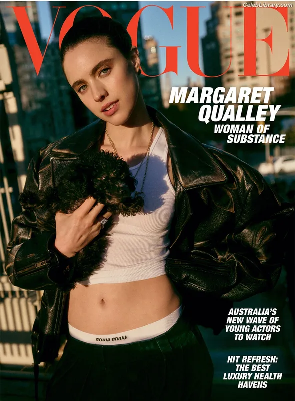 Margaret Qualley photo 12 of 1300