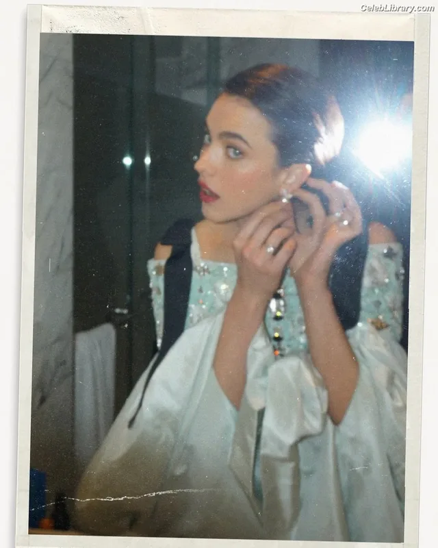 Margaret Qualley photo 16 of 1300