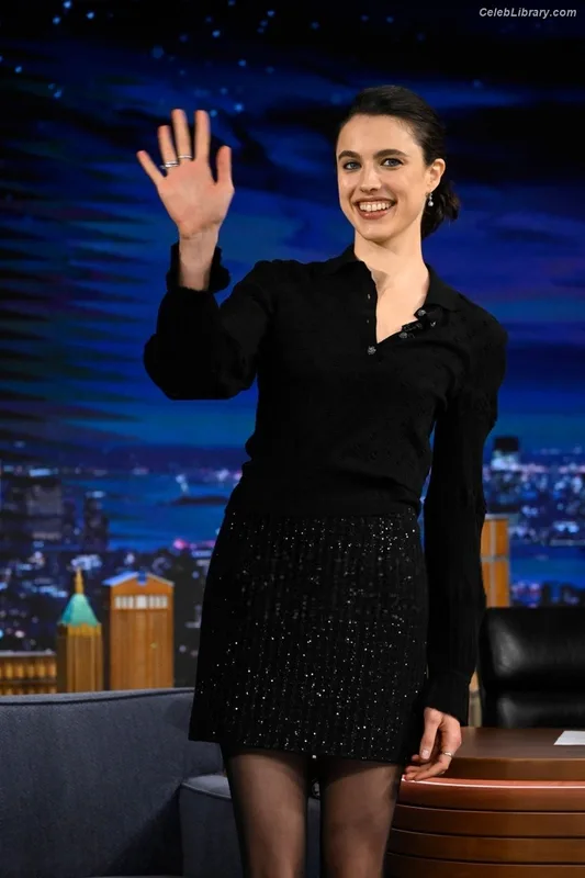 Margaret Qualley photo 24 of 1300