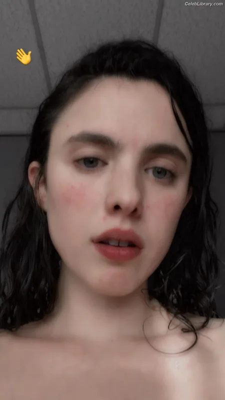 Margaret Qualley photo 16 of 1300
