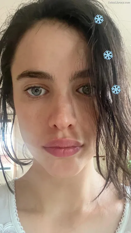 Margaret Qualley photo 21 of 1300