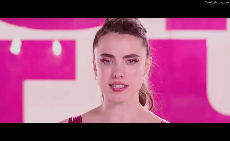 Margaret Qualley photo 5 of 1300
