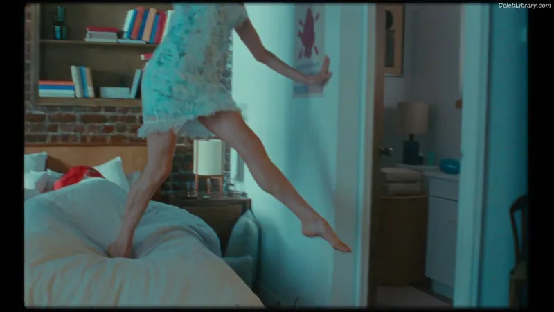 Margaret Qualley photo 20 of 1300