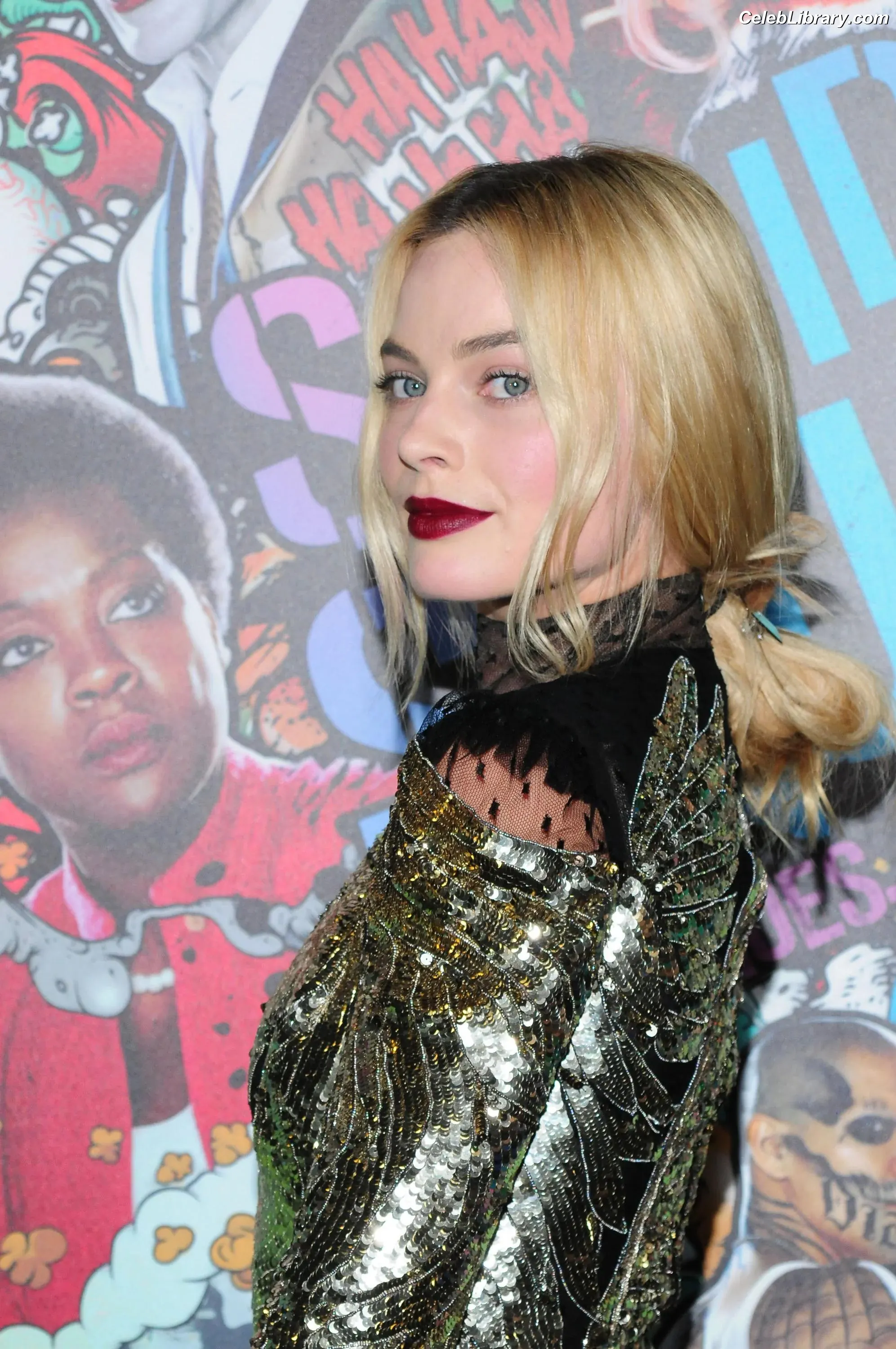 Margot Robbie photo 20 of 2577