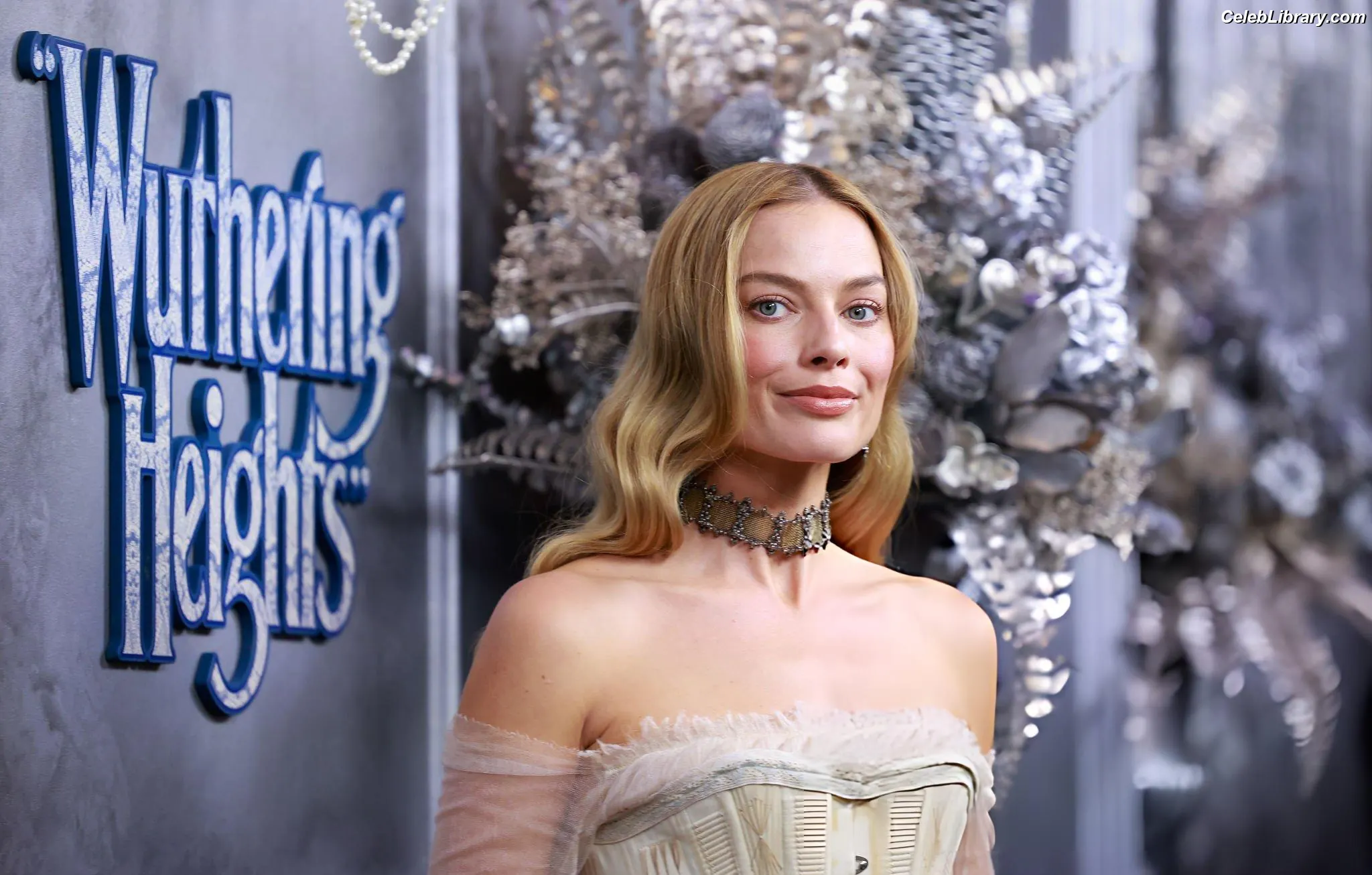 Margot Robbie photo 22 of 2577