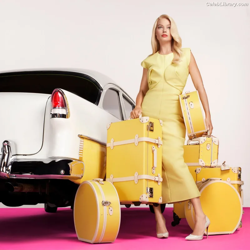 Margot Robbie photo 2 of 2576