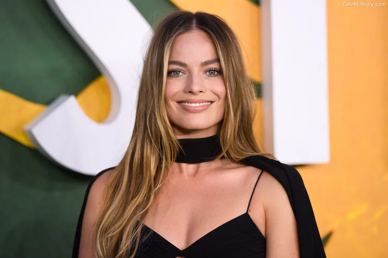 Margot Robbie photo 22 of 2576