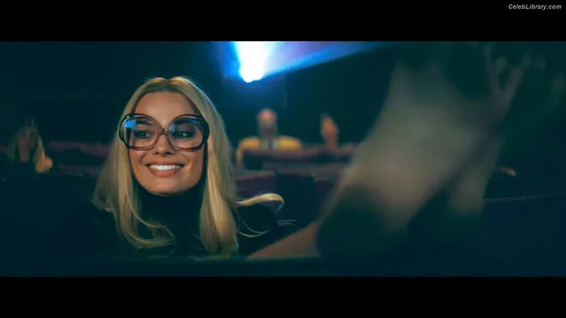 Margot Robbie photo 14 of 2576