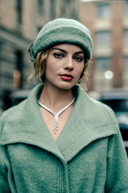 Margot Robbie photo 18 of 2576