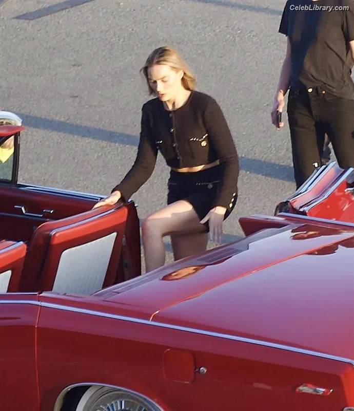 Margot Robbie photo 6 of 2576