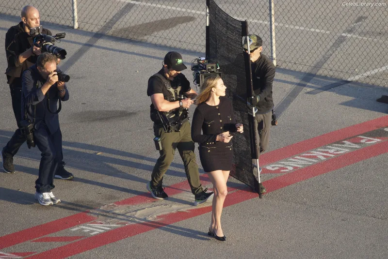 Margot Robbie photo 9 of 2576