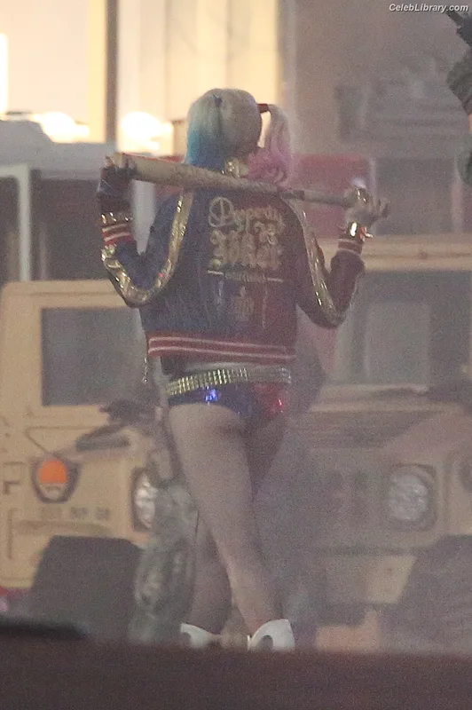 Margot Robbie photo 4 of 2576