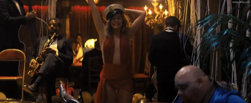 Margot Robbie photo 14 of 2576