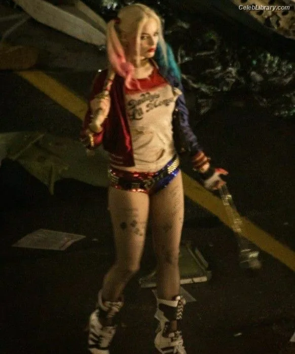 Margot Robbie photo 22 of 2576