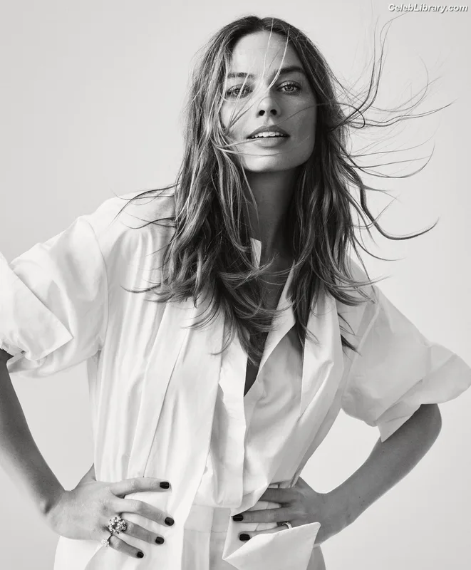 Margot Robbie photo 15 of 2576